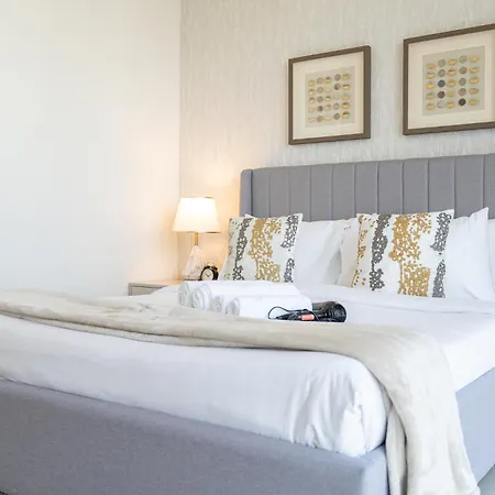 Elegant 2 Bedroom Apartment With Burj Khalifa Views On Sheikh Mohammed Bin Rashid Boulevard, A Short Walk From Dubai Opera Esterno foto