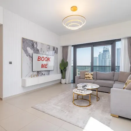 Elegant 2 Bedroom Apartment With Burj Khalifa Views On Sheikh Mohammed Bin Rashid Boulevard, A Short Walk From Dubai Opera Esterno foto