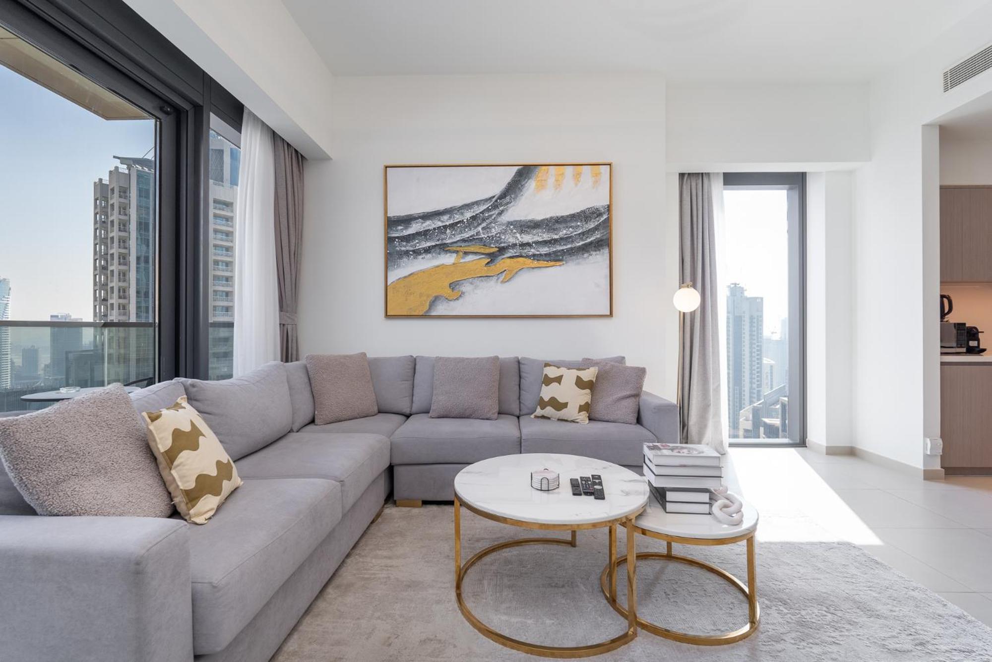 Appartamento Elegant 2 Bedroom With Burj Khalifa Views On Sheikh Mohammed Bin Rashid Boulevard, A Short Walk From Opera Dubai