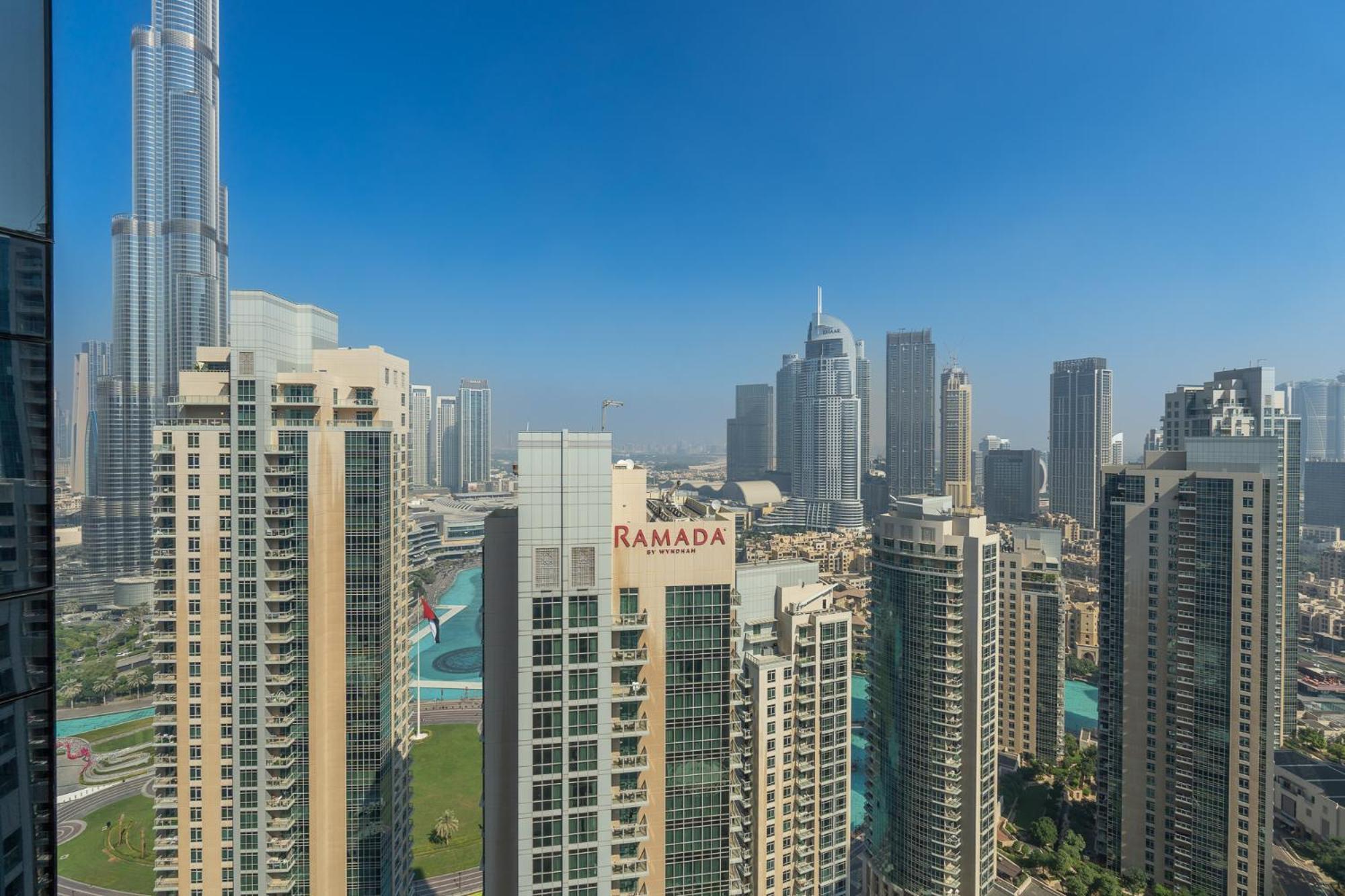 Appartamento Elegant 2 Bedroom With Burj Khalifa Views On Sheikh Mohammed Bin Rashid Boulevard, A Short Walk From Opera