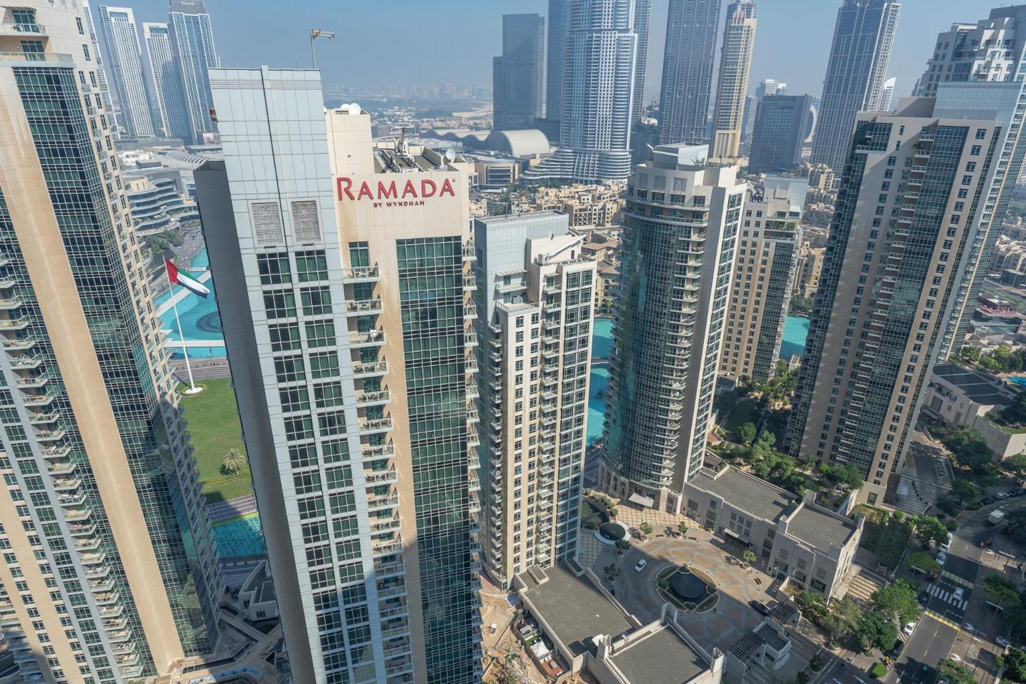 Appartamento Elegant 2 Bedroom With Burj Khalifa Views On Sheikh Mohammed Bin Rashid Boulevard, A Short Walk From Opera Dubai